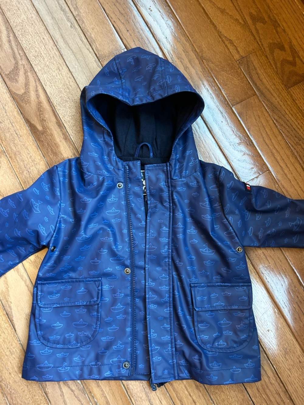 Batela 18m rain jacket